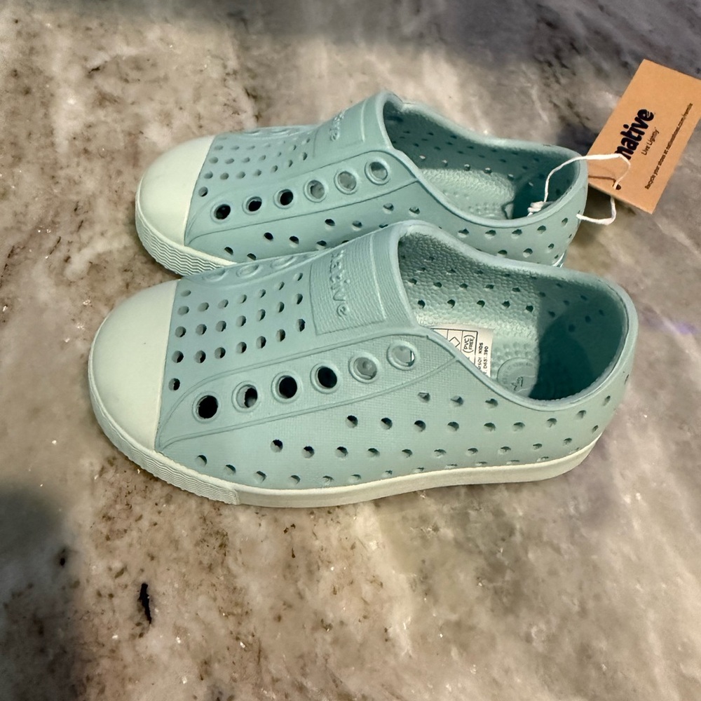 🌀Native Kids Shoes - Aqua Blue Water Shoes - Picture 4 of 7